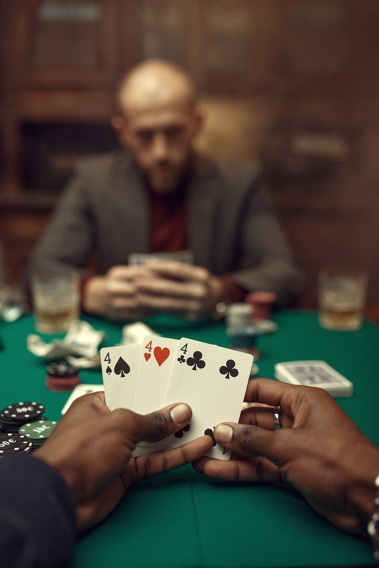 toto12 link mobile app displaying Liga 1 matches and live casino tables